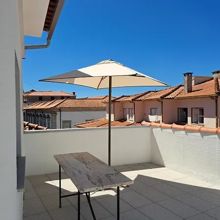 Da Bandeira Apartament *